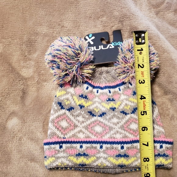 2/$20 - NWT - Bula kids' beanie - Picture 3 of 9